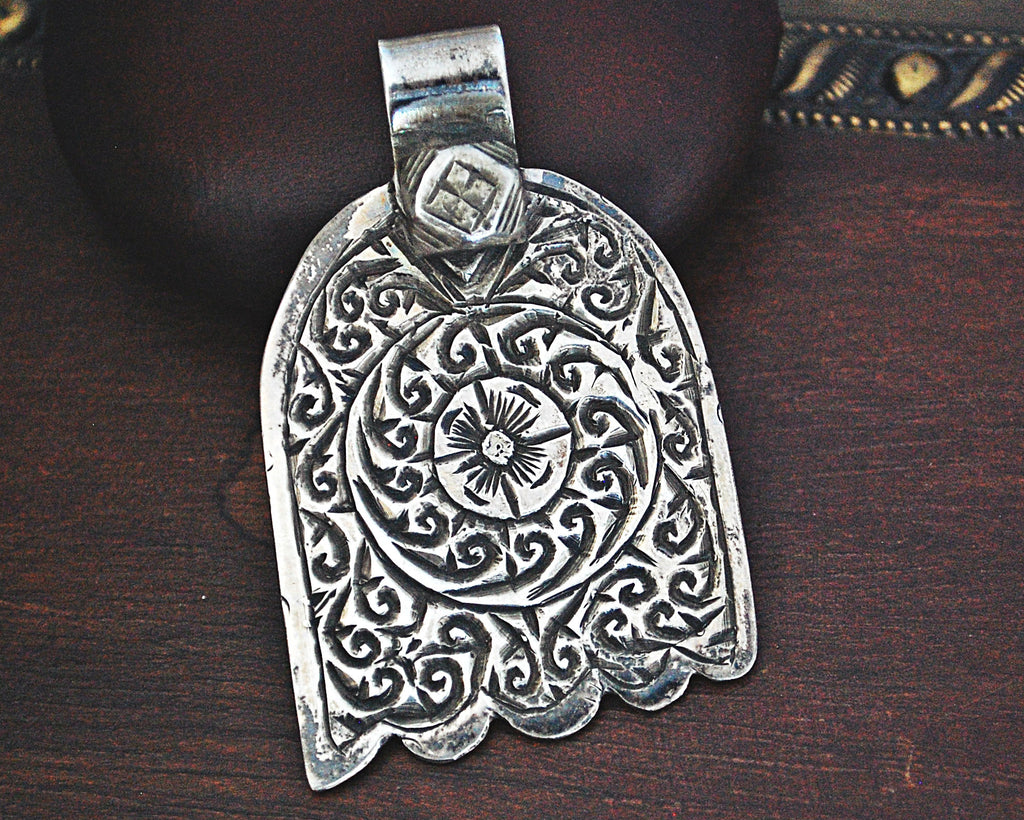 Old Berber Hamsa Pendant