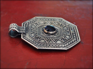 Egypt Pendant with Onyx