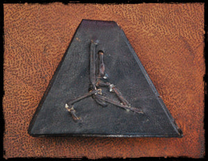 Tuareg Cowrie Shell Leather Amulet - Tribal Tuareg Pendant - Tuareg Gris Gris Amulet