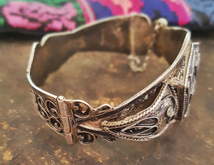 Tunisian Calligraphy Bracelet - Tunisian Hinged Bracelet - Ethnic Tribal Bracelet - Tunisian Jewelry - Berber Bracelet - Berber Jewelry