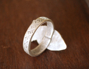Tuareg Silver Fish Ring - Size 8 - Tuareg Jewelry - Tuareg Ring - Tribal Jewelry - Tribal Ring