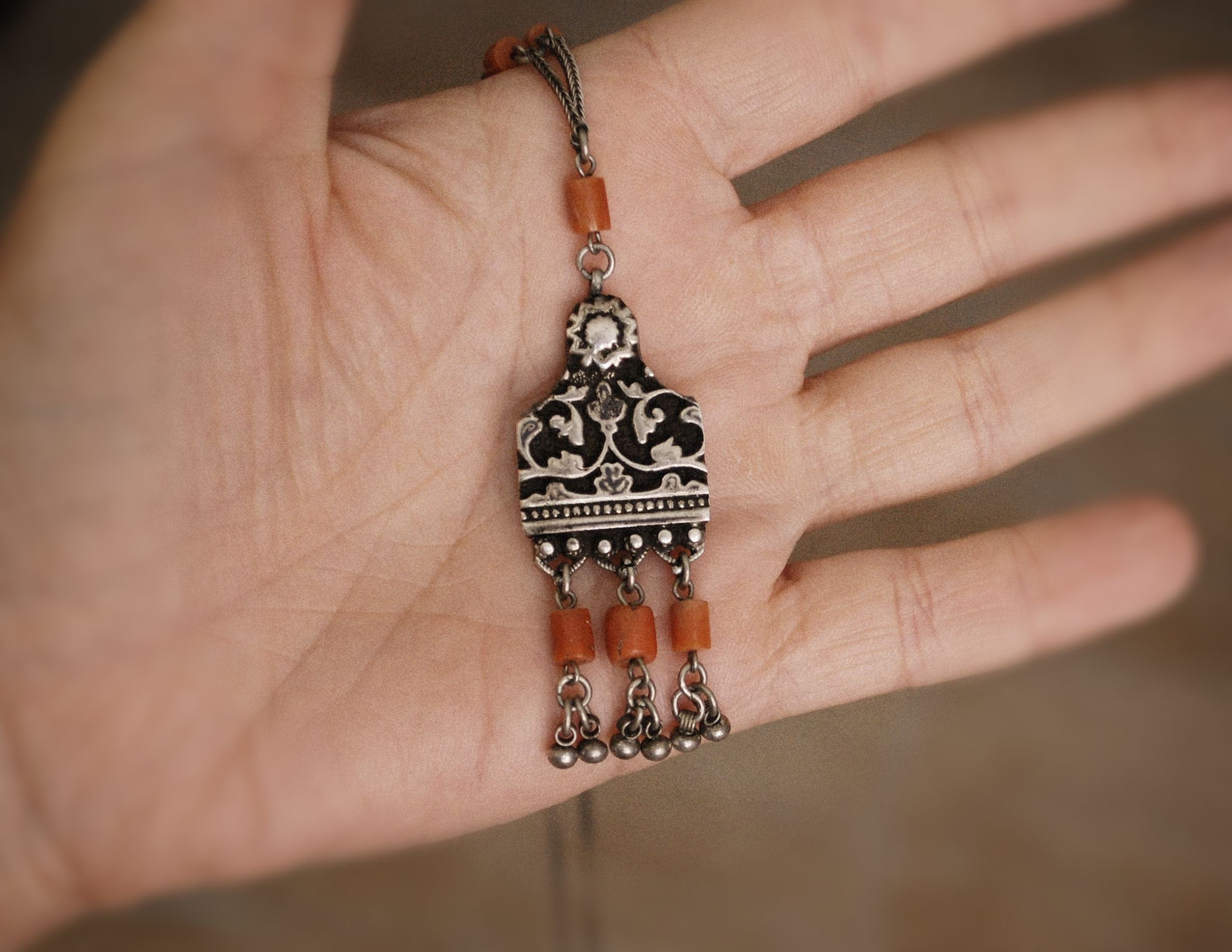 Yemen Coral Necklace - Old Yemen Coral Necklace - Yemen Jewelry - Ethnic Necklace - Yemenite Jewelry - Coral Necklace - Coral Jewelry